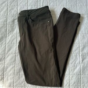 olive green Lululemon ABC pants slim size 31